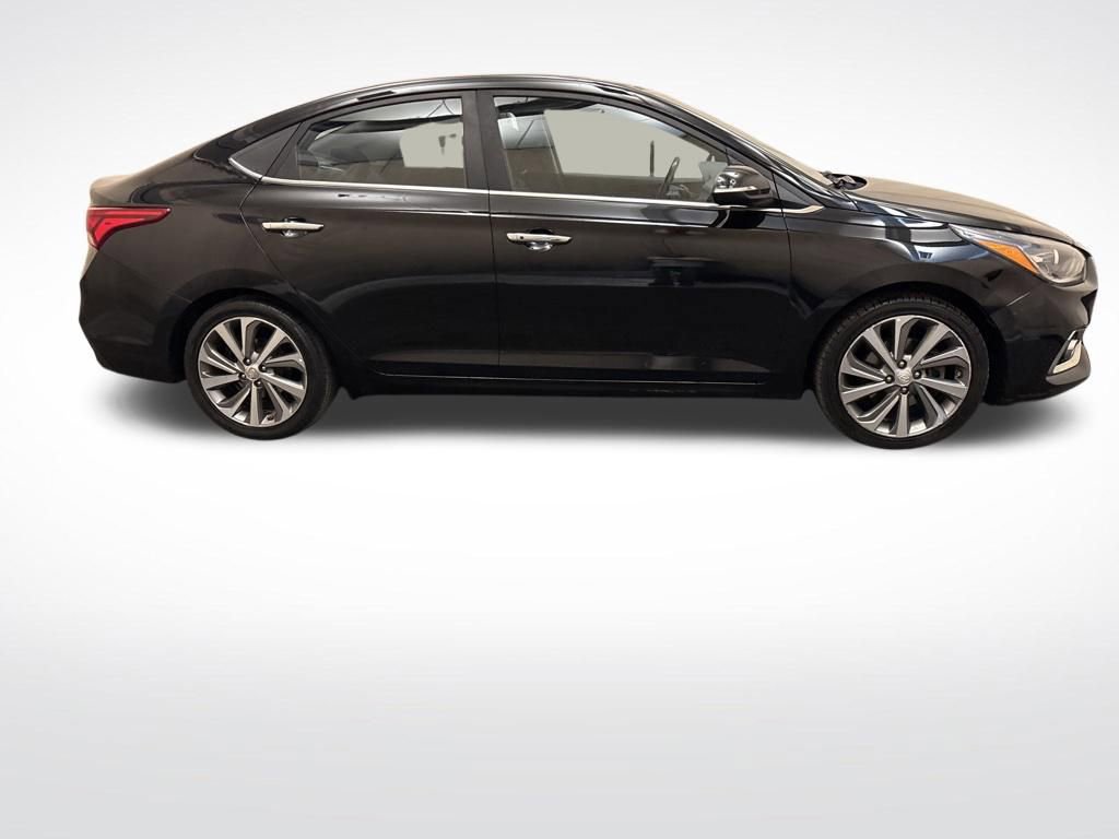 Used 2019 Hyundai Accent Limited image 4