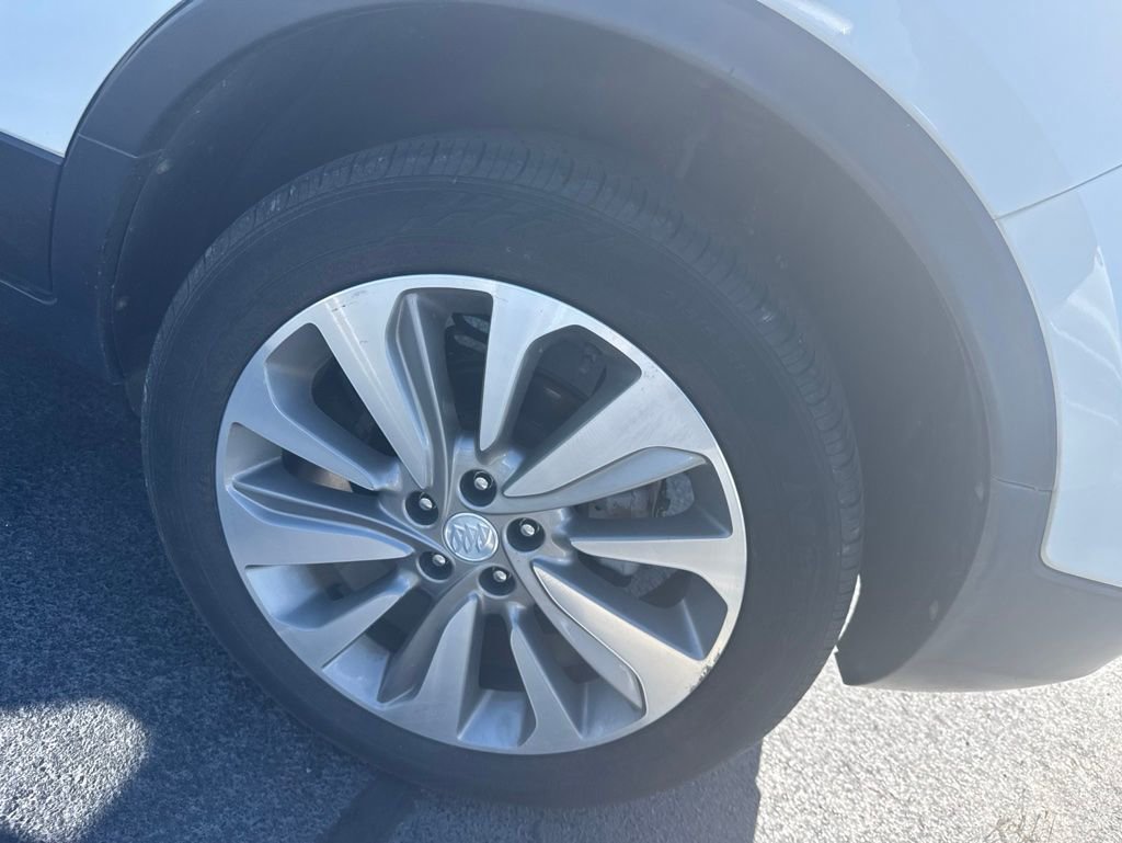 Used 2019 Buick Encore Preferred FWD image 9
