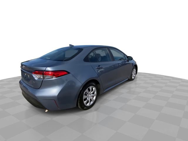 Used 2024 Toyota Corolla LE FWD image 2