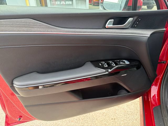 Used 2025 Kia K5 EX FWD image 17