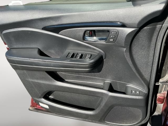 Used 2021 Honda Passport Elite image 11