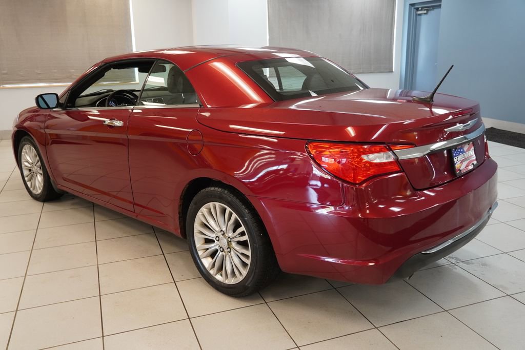 Used 2012 Chrysler 200 Limited FWD image 10