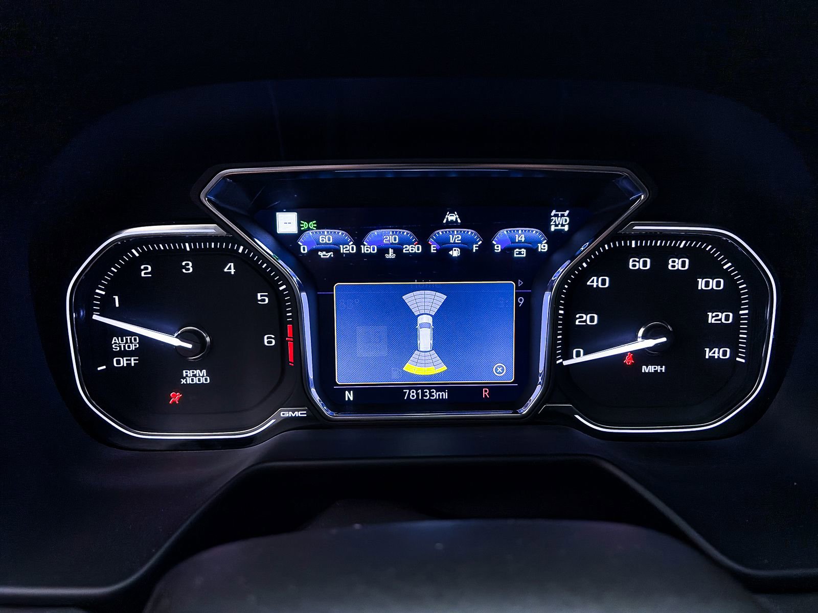 Used 2021 GMC Yukon AT4 w/ AT4 Premium Package AWD/4WD image 37