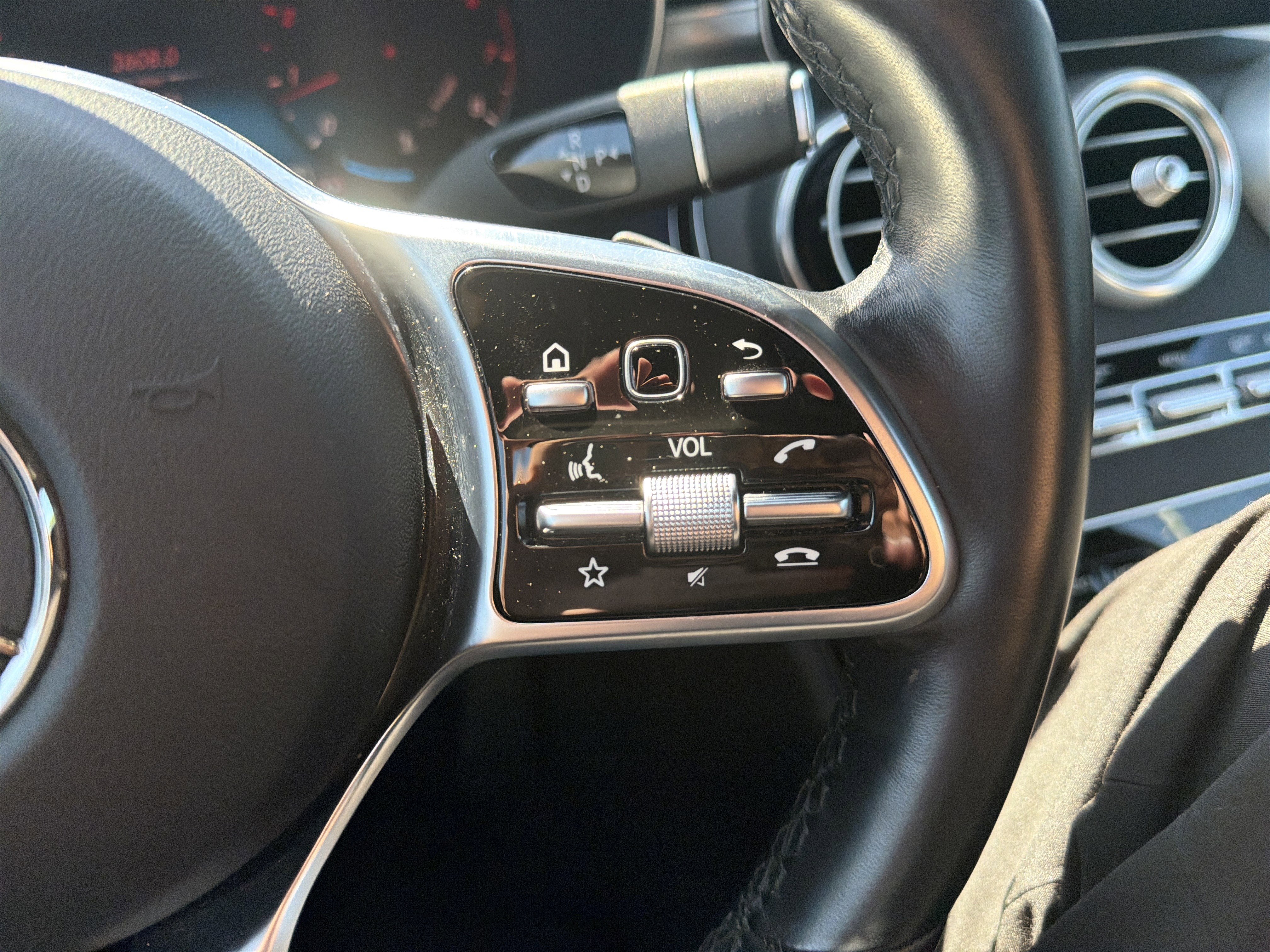 Used 2023 Mercedes-Benz C 300 4MATIC Coupe image 20