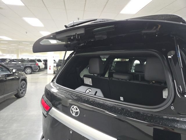 New 2026 Toyota Sequoia Capstone AWD/4WD image 17