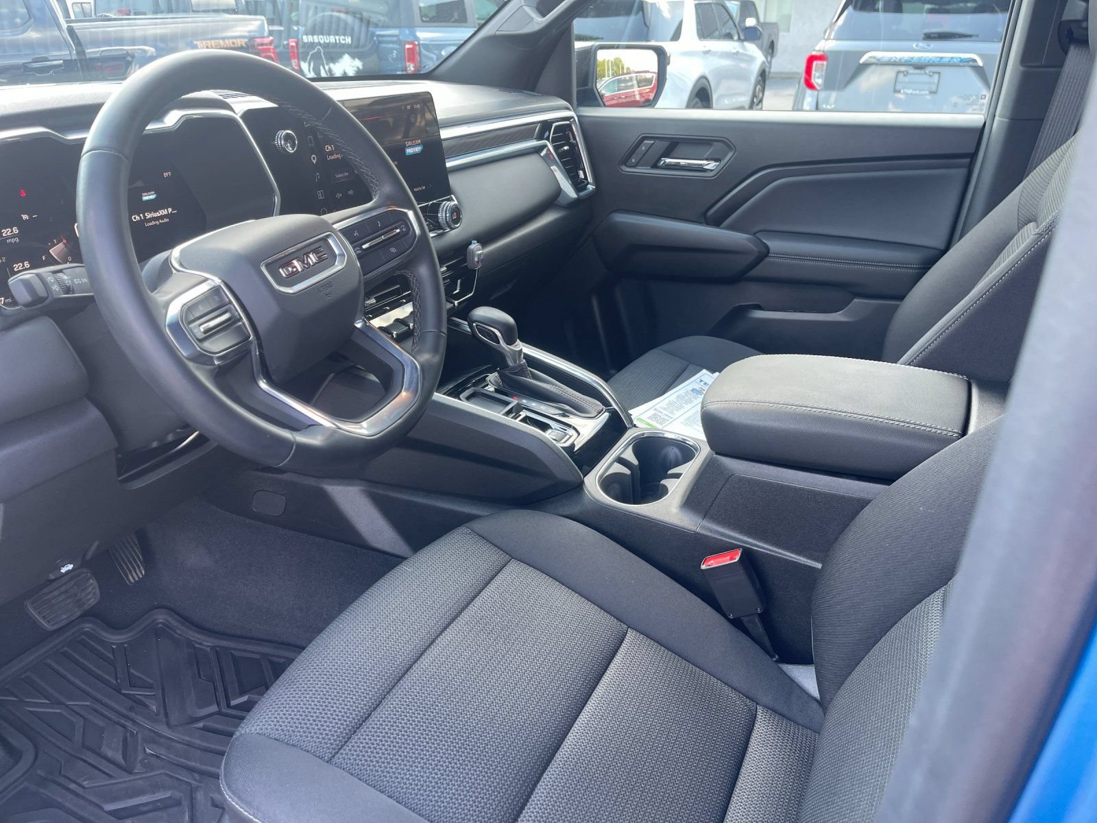 Used 2024 GMC Canyon Elevation w/ Convenience Package RWD image 11
