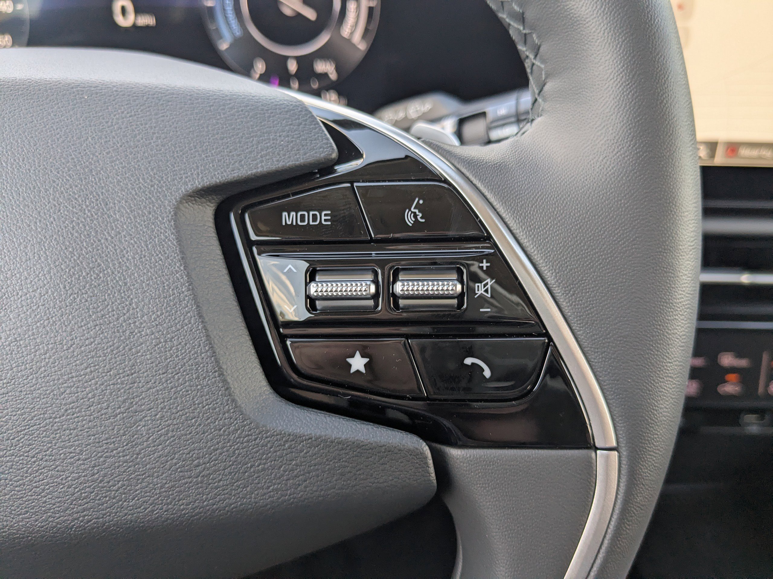 New 2025 Kia Niro Wind w/ Wind Preserve Package image 31