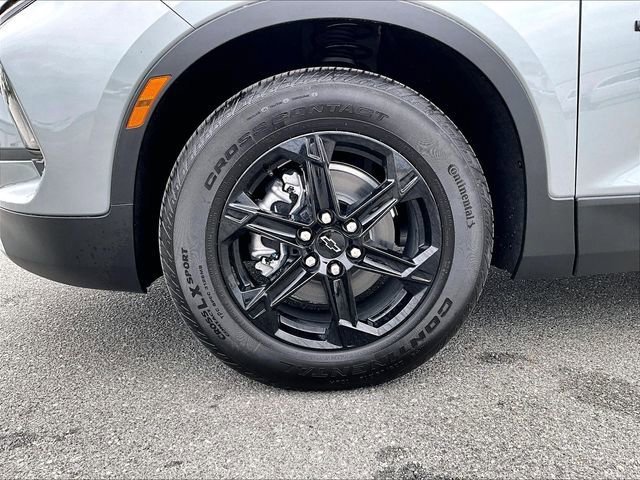 New 2026 Chevrolet Blazer LT w/ Sound & Technology Package AWD/4WD image 7
