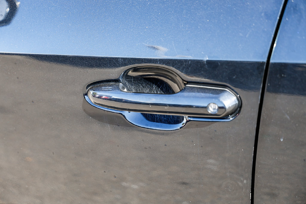 Used 2022 Toyota RAV4 XLE AWD/4WD image 11