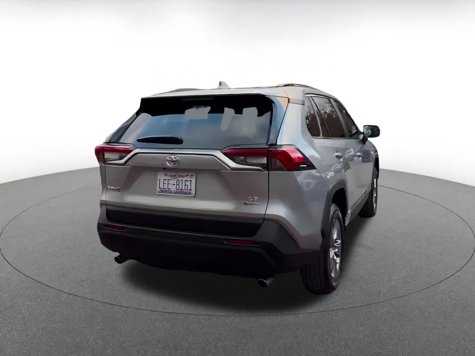 Used 2025 Toyota RAV4 LE image 14