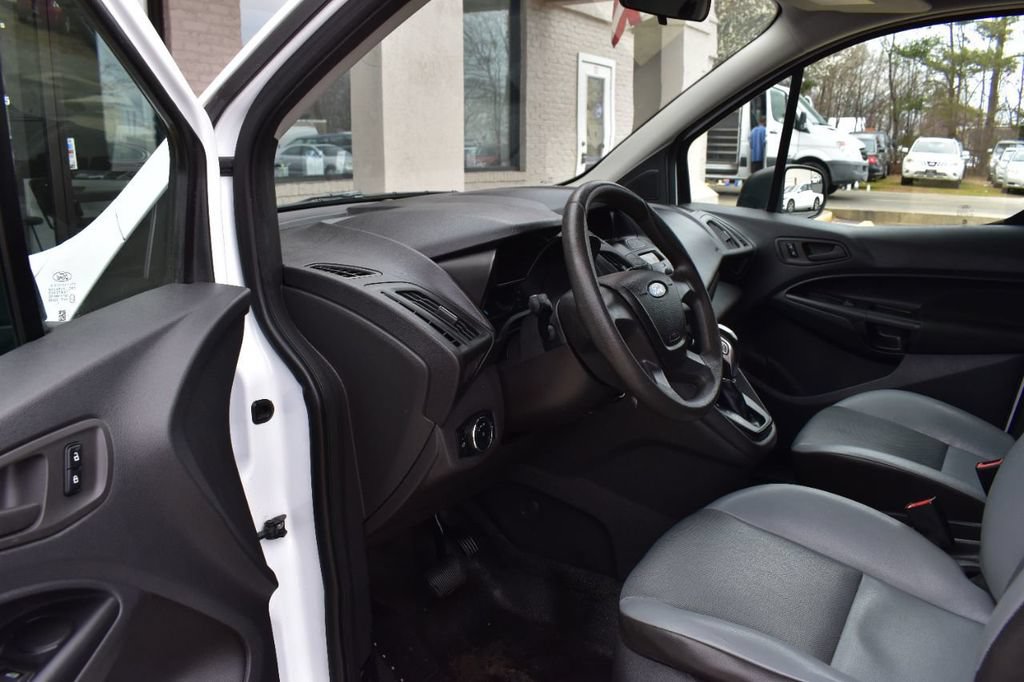 Used 2016 Ford Transit Connect XL FWD image 13