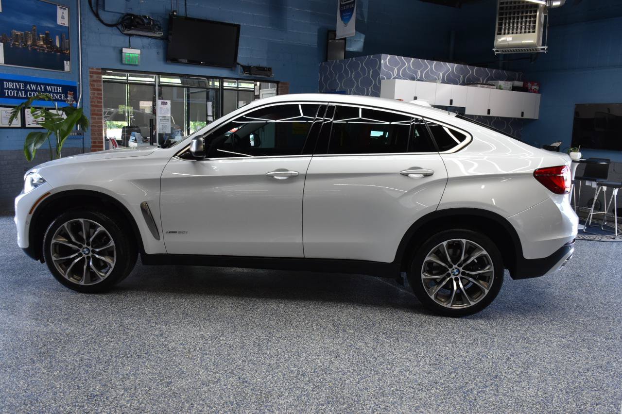 Used 2019 BMW X6 xDrive35i w/ Premium Package Essential AWD/4WD image 8