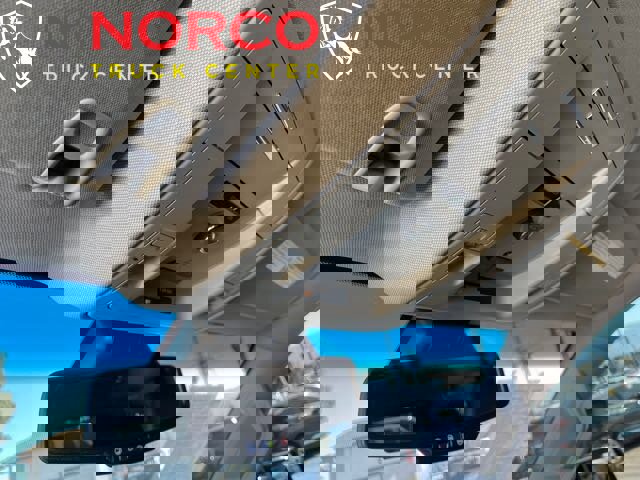 Used 2019 GMC Yukon XL SLT image 22