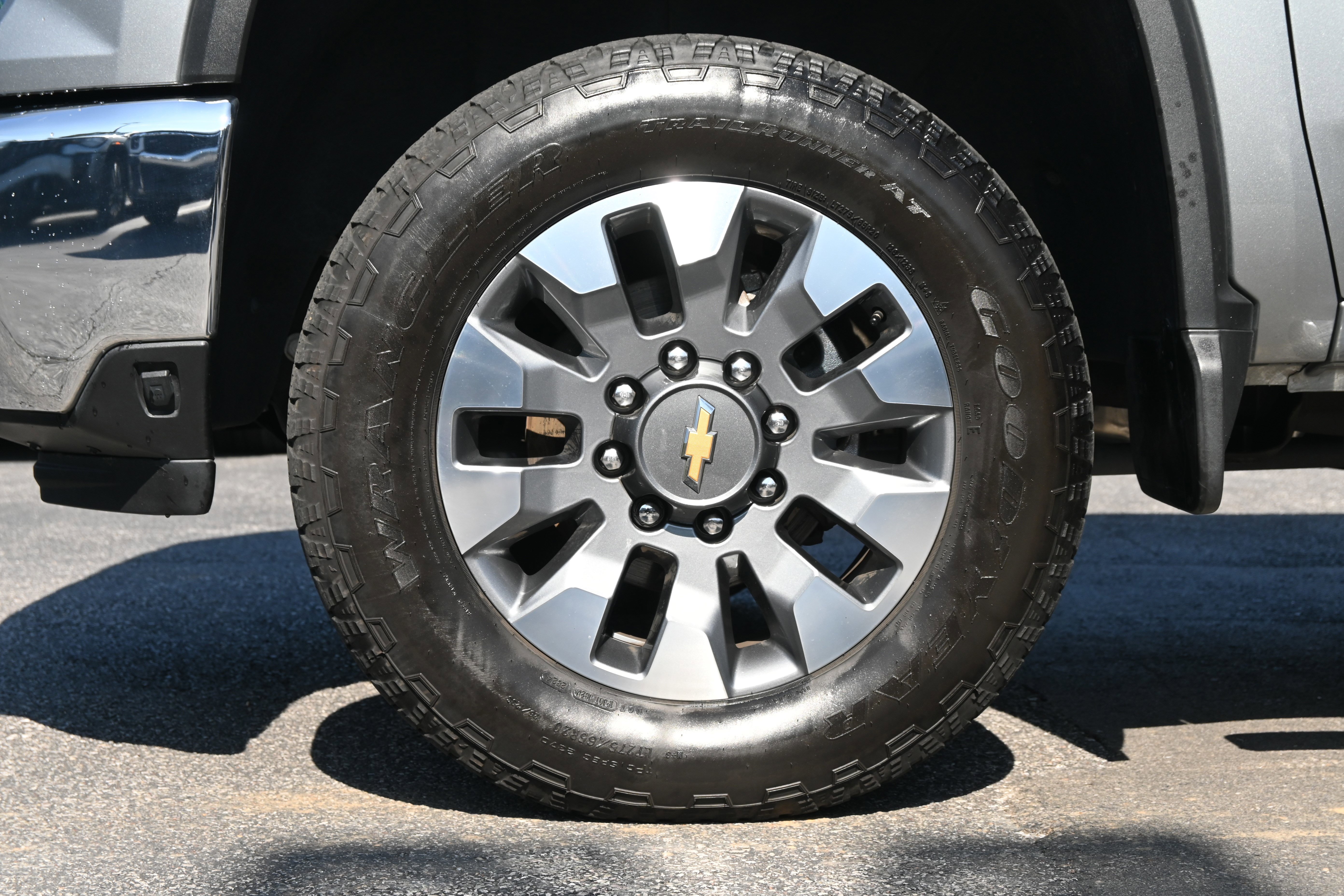 Used 2024 Chevrolet Silverado 2500 LT w/ All Star Edition AWD/4WD image 13