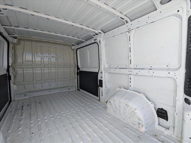 Used 2018 RAM ProMaster 1500 w/ Interior Convenience Group image 8
