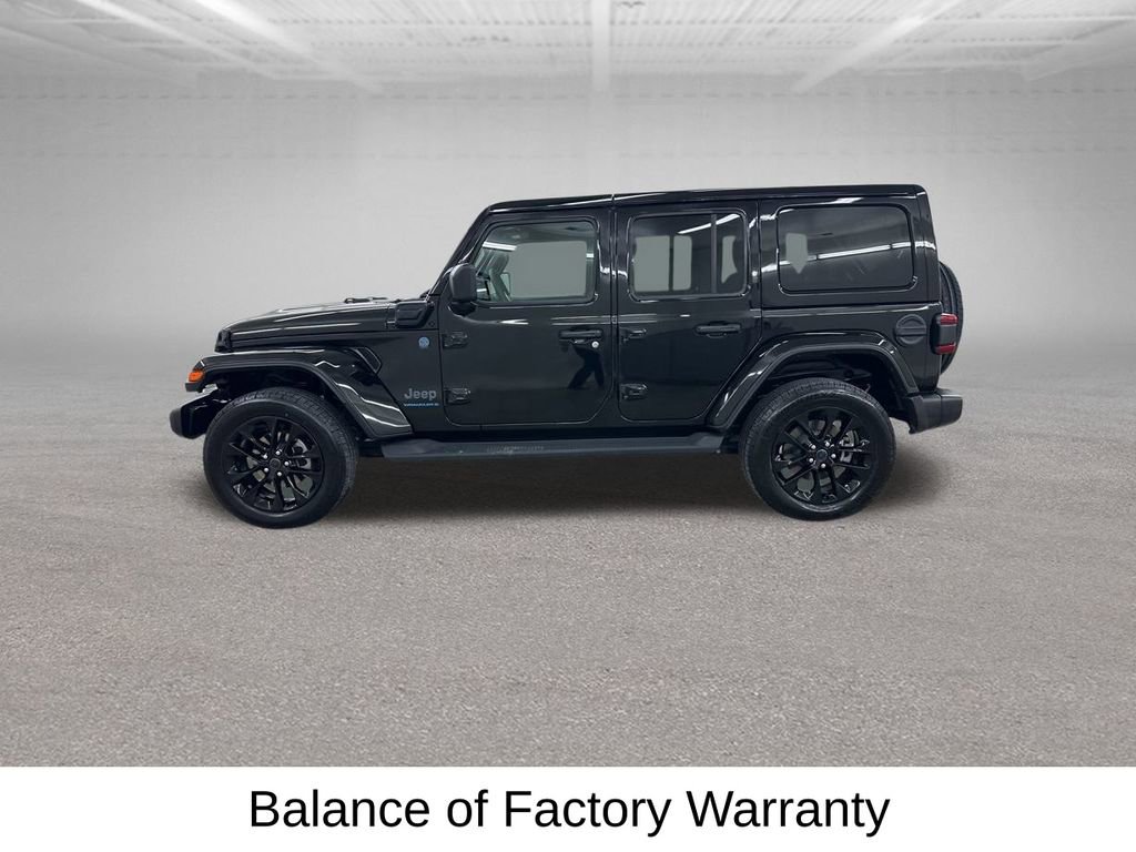 Used 2025 Jeep Wrangler Unlimited Sahara image 8