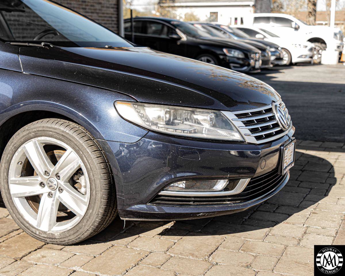 Used 2015 Volkswagen CC R-Line FWD image 4