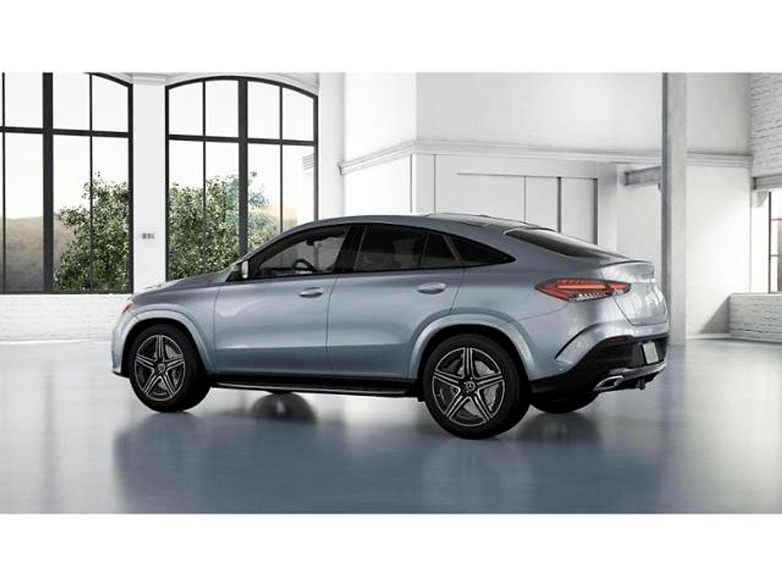 Used 2025 Mercedes-Benz GLE 450 4MATIC Coupe w/ Driver Assistance Package image 30