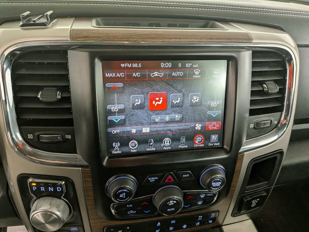 Used 2017 RAM 1500 Laramie w/ Convenience Group image 24