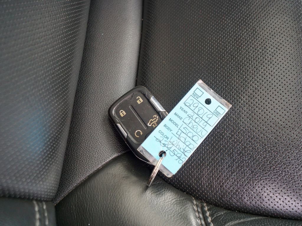 Used 2019 Chevrolet Silverado 1500 LTZ w/ LTZ Premium Package image 43