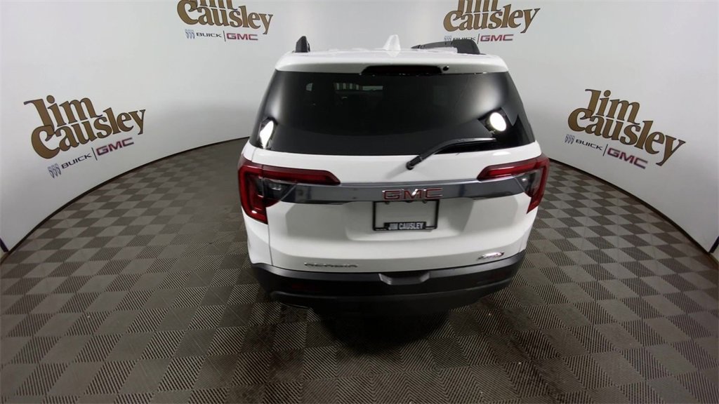 Used 2023 GMC Acadia AT4 w/ Technology Package image 7