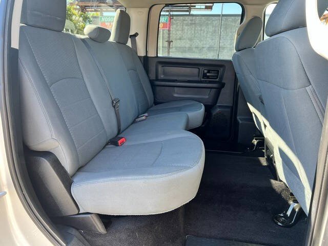 Used 2014 RAM 2500 Tradesman w/ Chrome Appearance Group AWD/4WD image 20