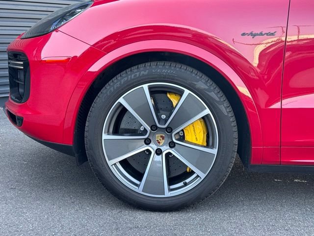 Used 2023 Porsche Cayenne Turbo S AWD/4WD image 11