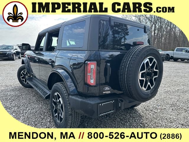 New 2026 Ford Bronco Outer Banks image 9