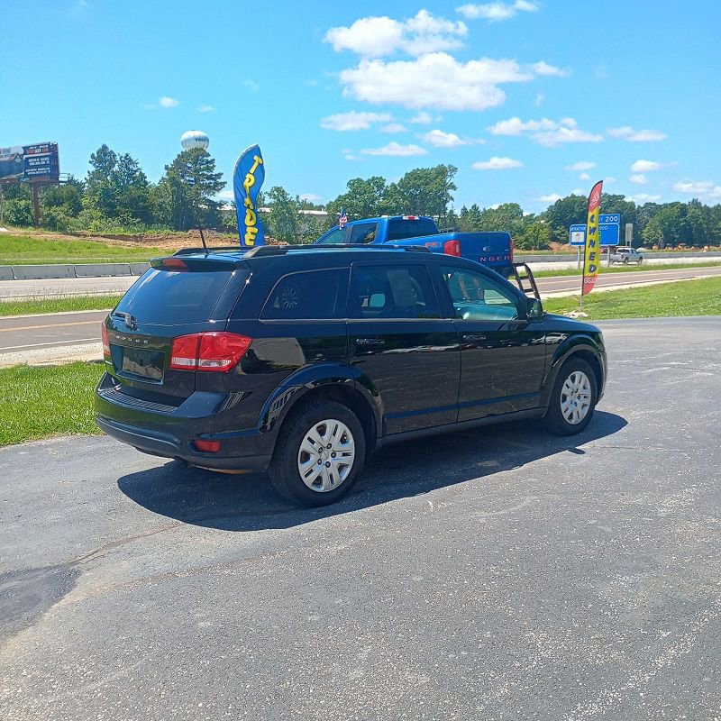 Used 2019 Dodge Journey SE FWD image 5