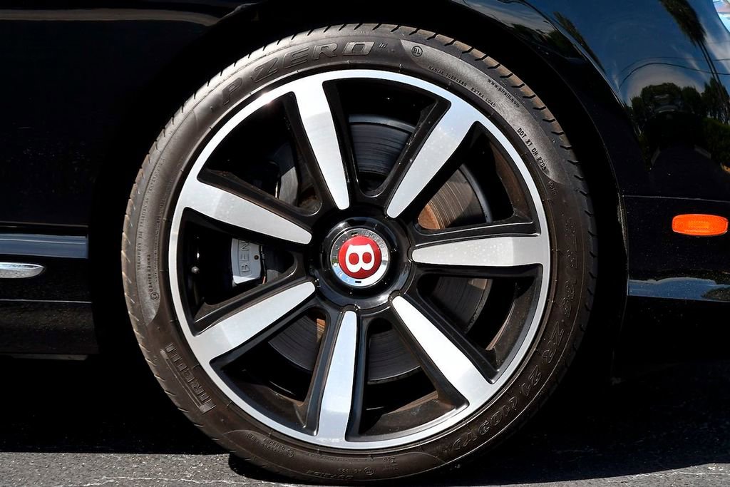 Used 2015 Bentley Continental GT image 16