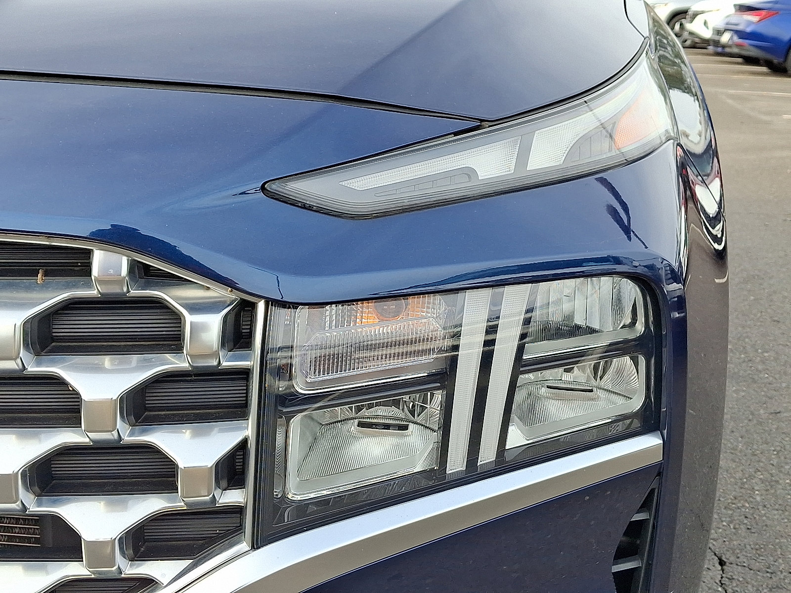 Certified 2022 Hyundai Santa Fe SEL w/ Cargo Package image 8