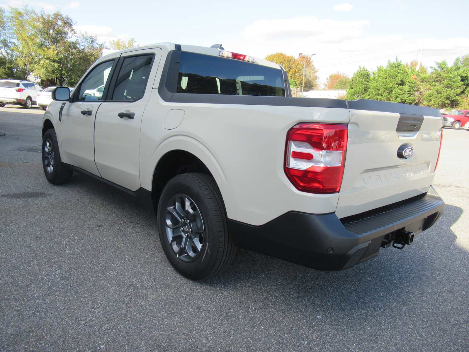 New 2025 Ford Maverick XLT w/ Equipment Group 301A image 7