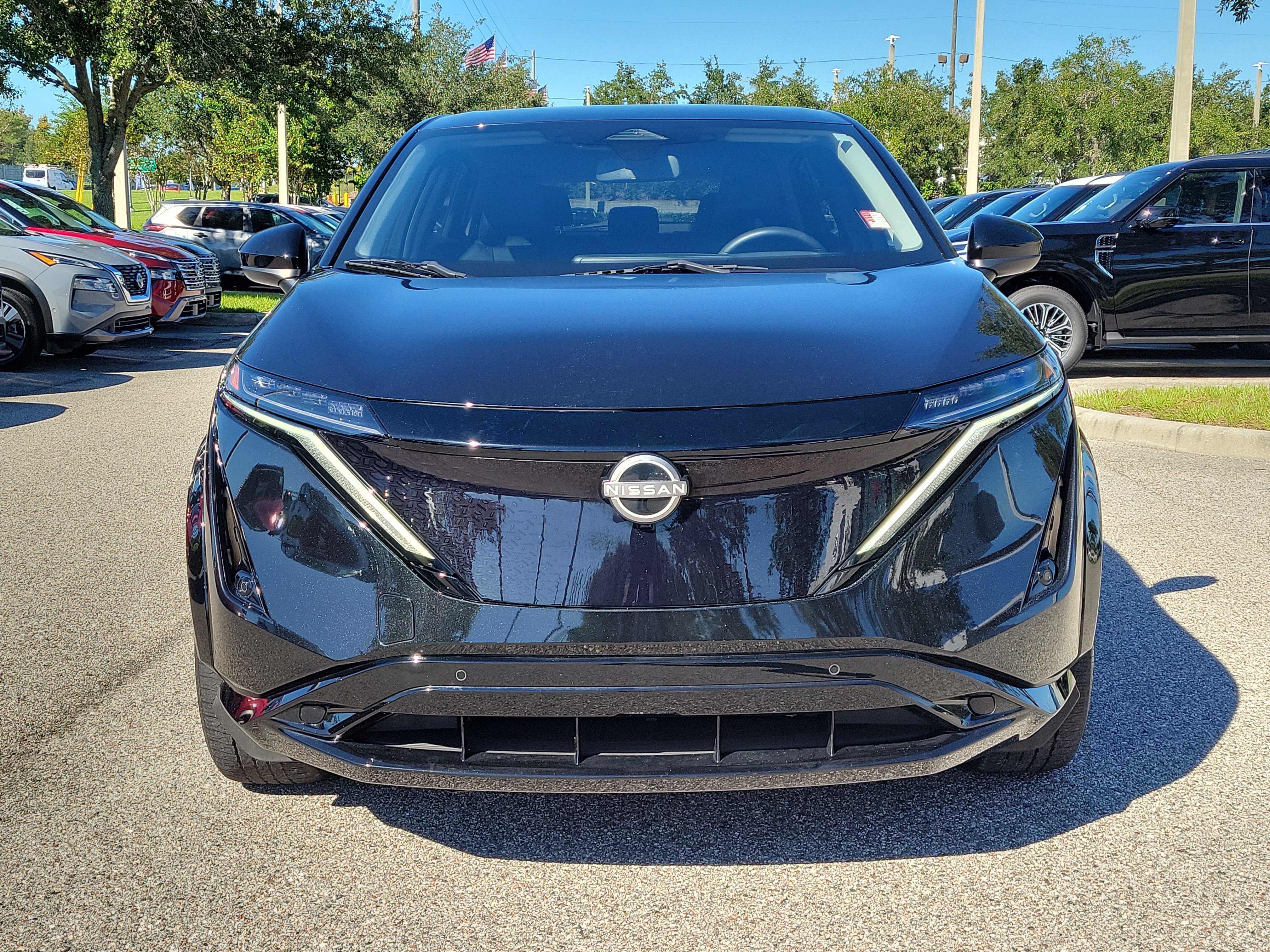 Certified 2025 Nissan Ariya AWD image 2