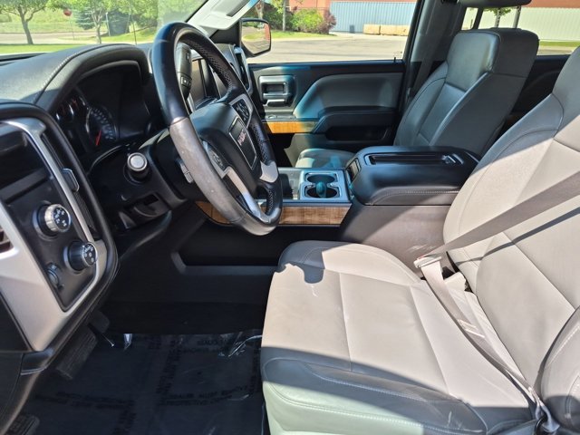 Used 2014 GMC Sierra 1500 SLT w/ Suspension Package, Off-Road AWD/4WD image 14