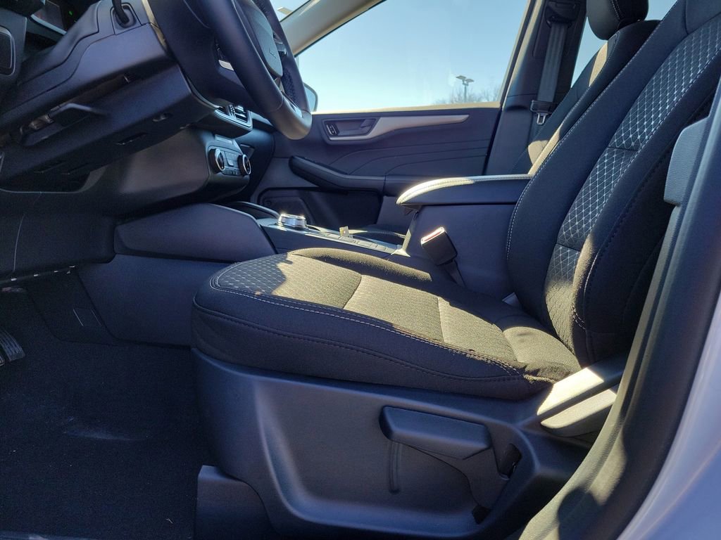 New 2026 Ford Escape Active w/ Cold Weather Package image 19