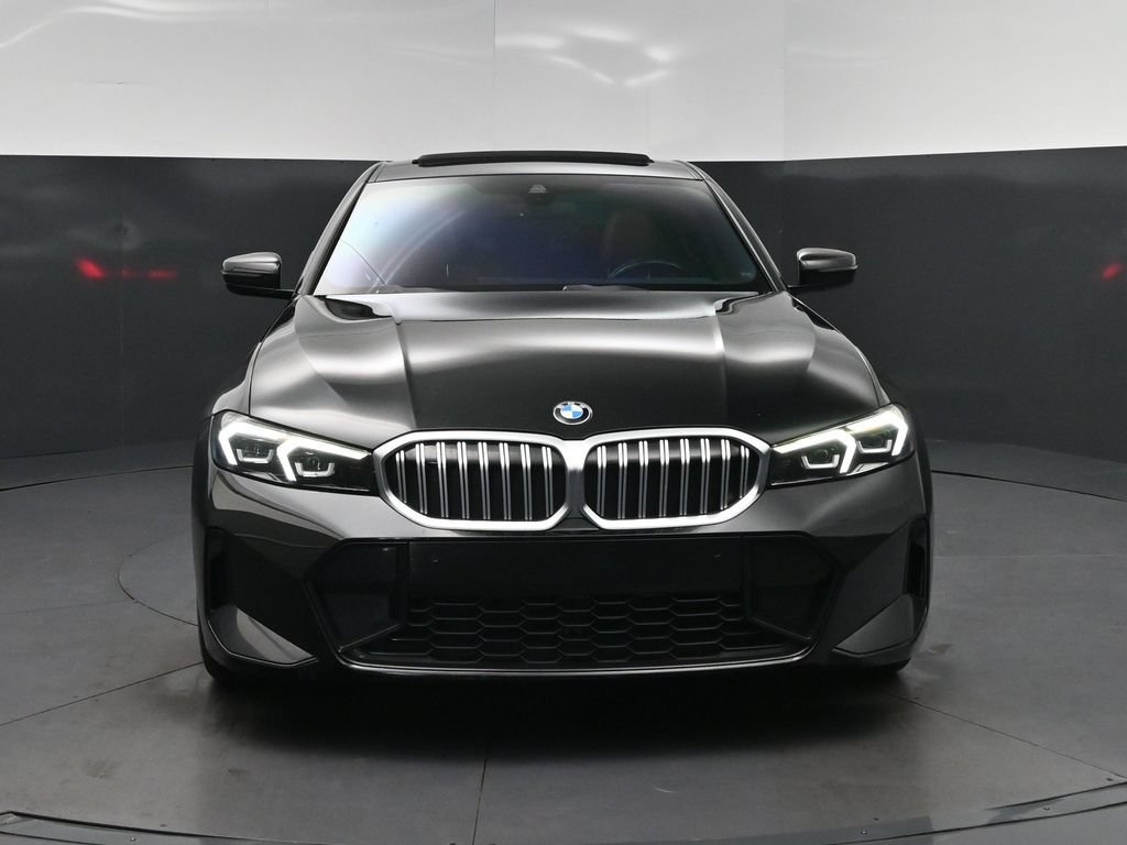 Used 2024 BMW 330i Sedan w/ M Sport Package RWD image 10