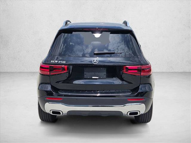 Certified 2025 Mercedes-Benz GLB 250 image 6
