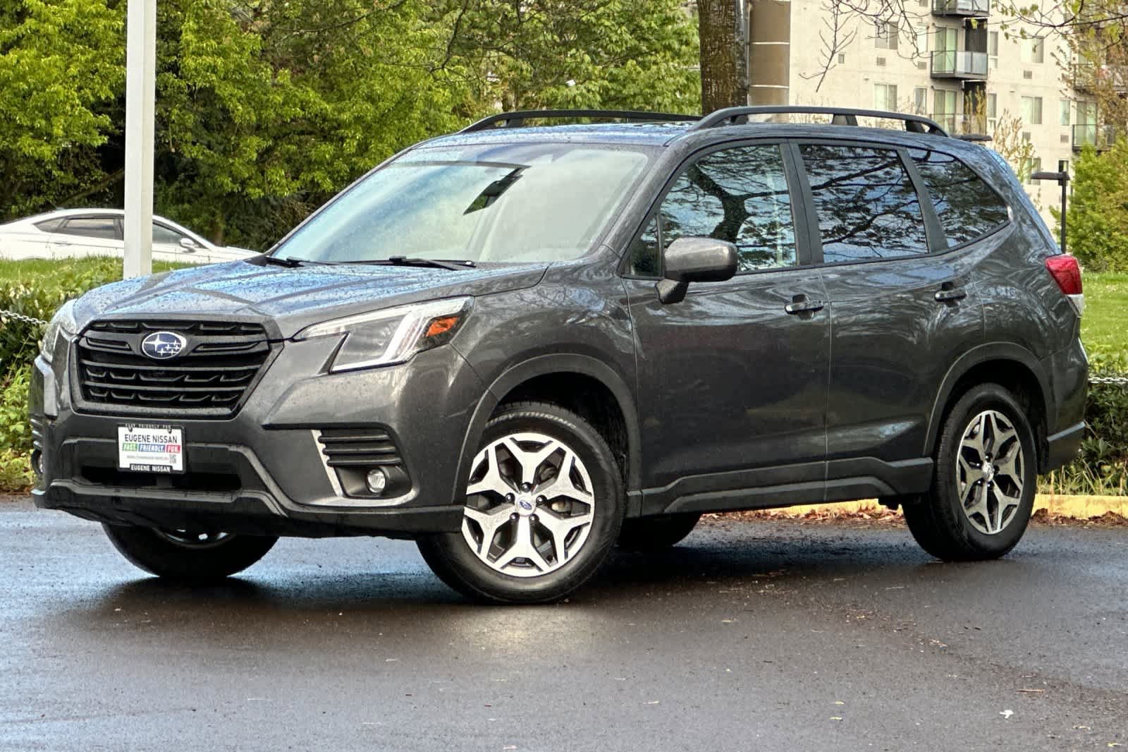 Used 2024 Subaru Forester Premium AWD/4WD image 1