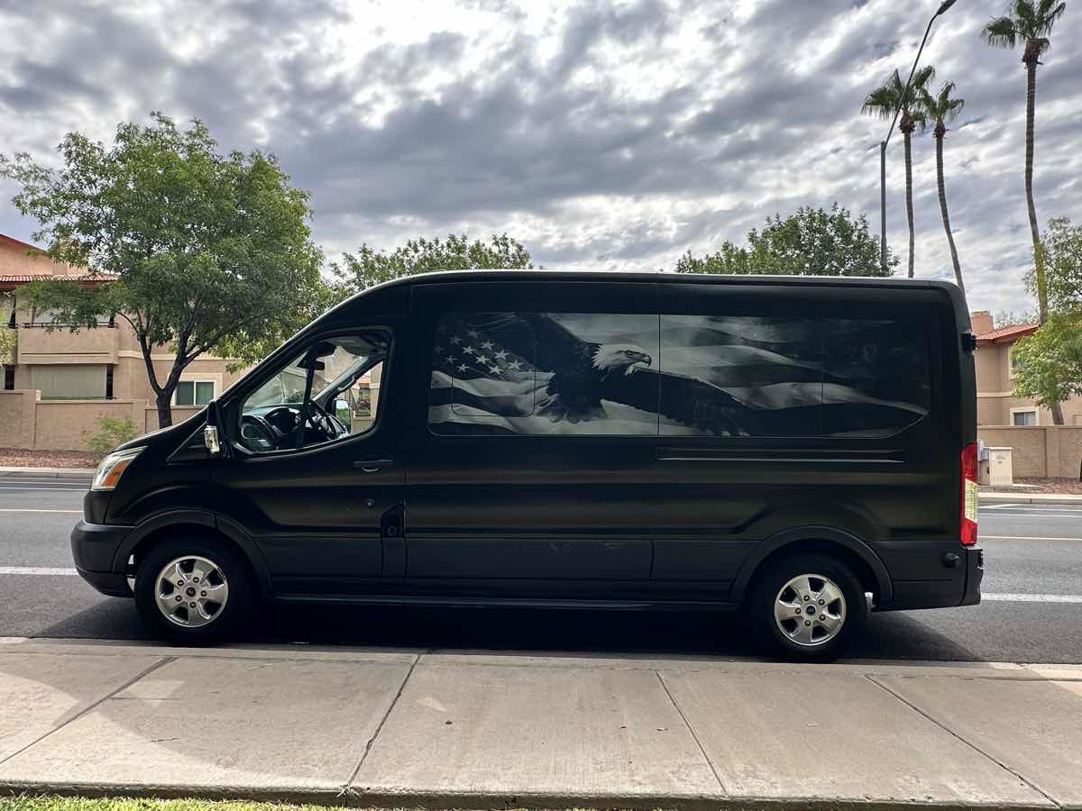 Used 2017 Ford Transit 350 XLT RWD image 5