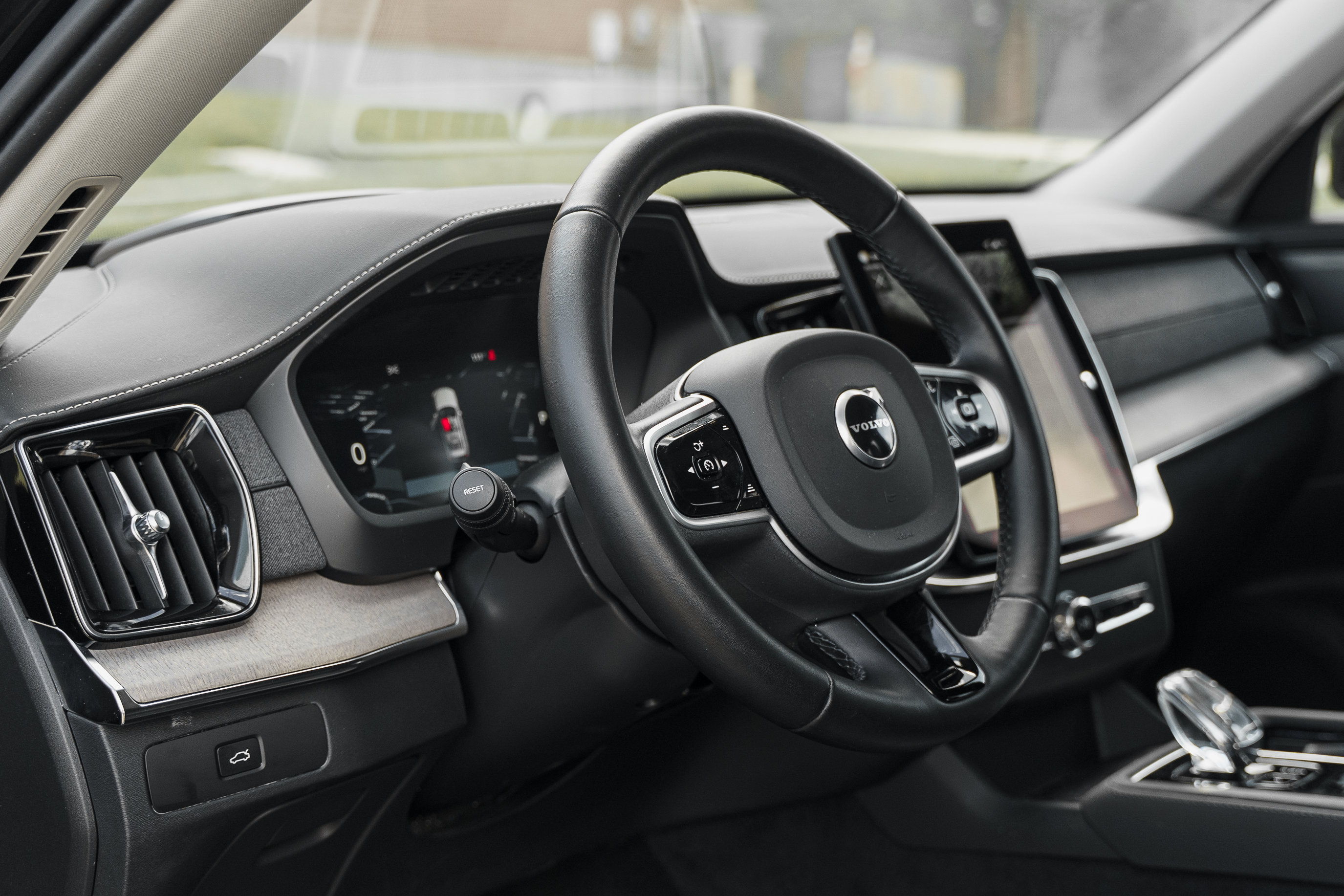Used 2026 Volvo XC90 B6 Ultra AWD/4WD image 8