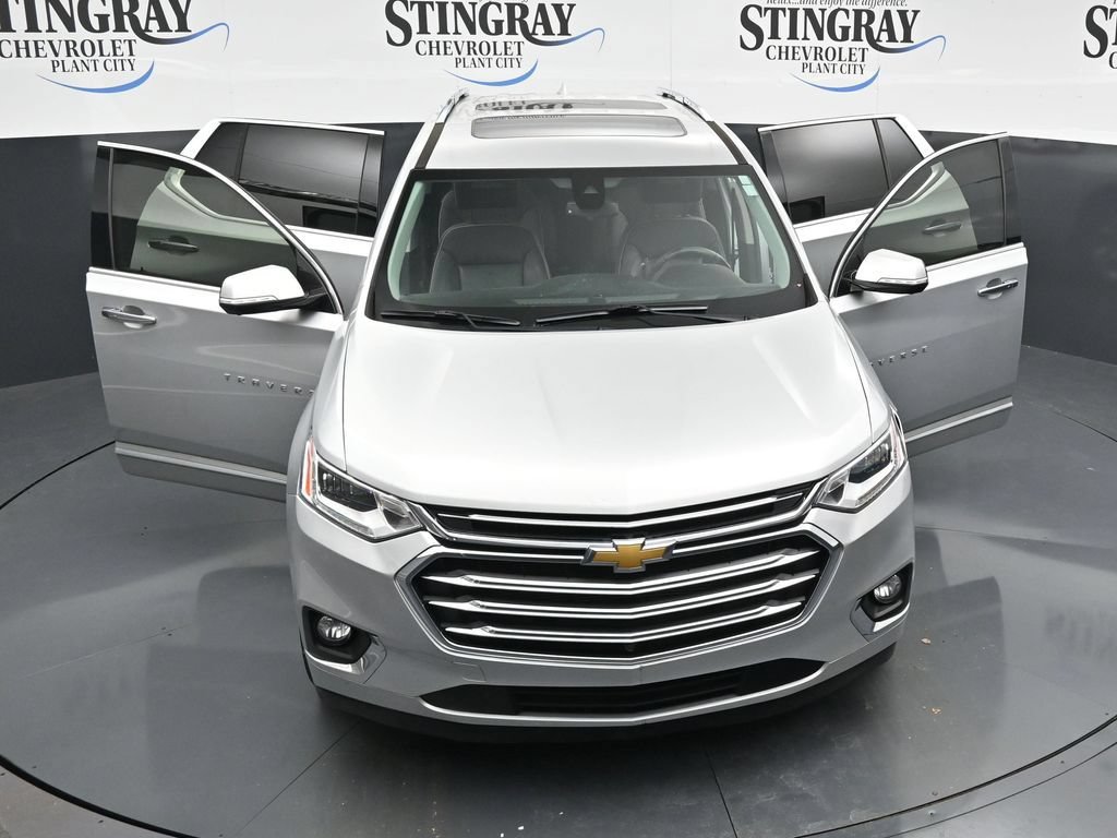 Used 2020 Chevrolet Traverse High Country w/ LPO, Floor Liner Package AWD/4WD image 34