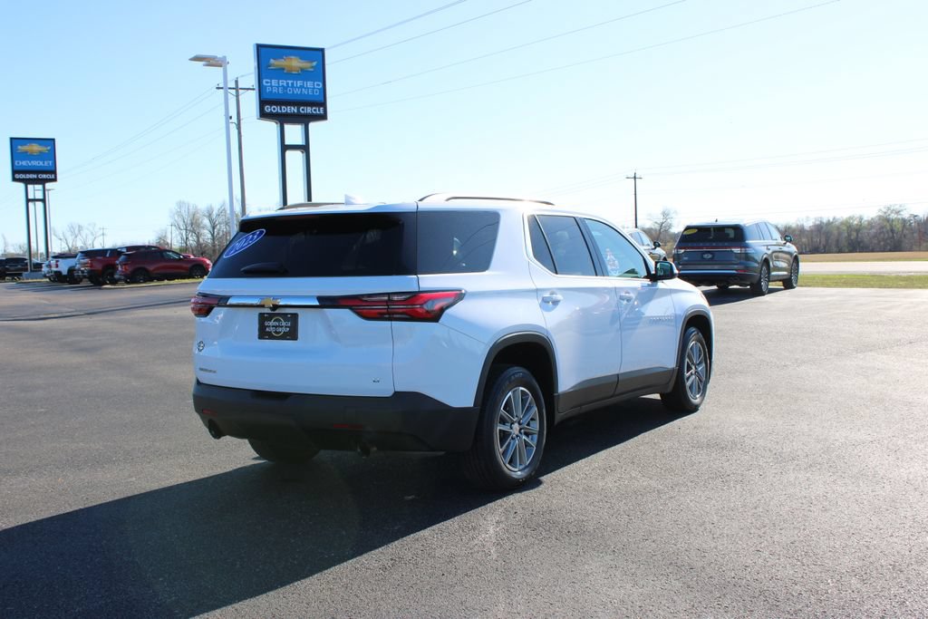 Used 2023 Chevrolet Traverse LT FWD image 9