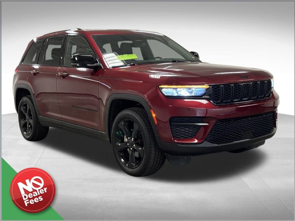 Used 2023 Jeep Grand Cherokee Altitude