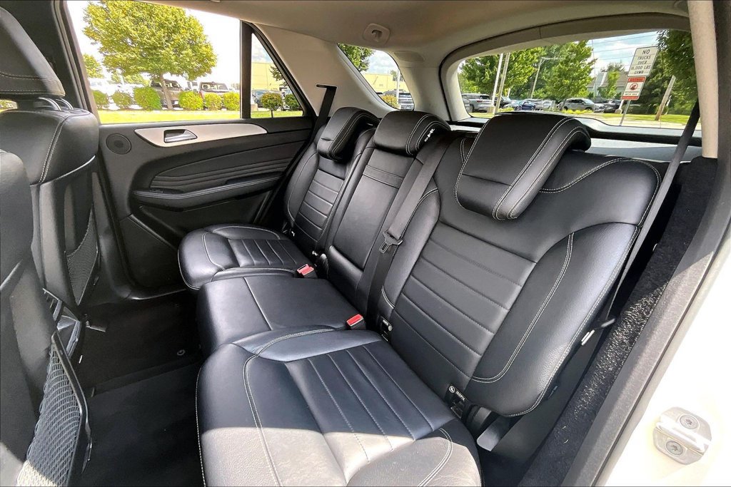 Used 2012 Mercedes-Benz ML 350 4MATIC image 32