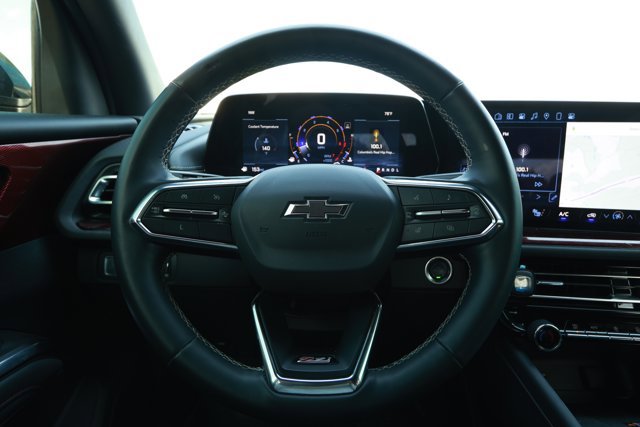 Used 2024 Chevrolet Traverse Z71 image 11