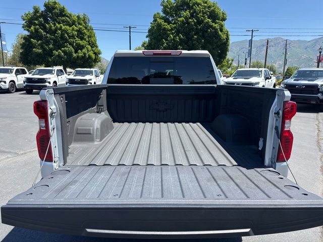 Used 2022 Chevrolet Silverado 1500 LT AWD/4WD image 12