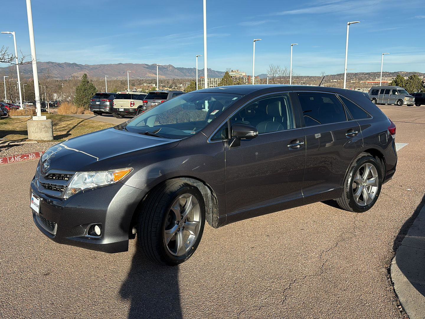 Used 2014 Toyota Venza XLE image 3