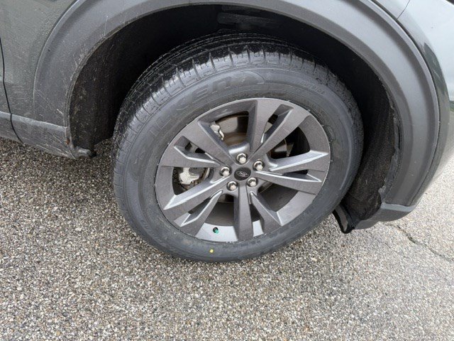 Certified 2023 Ford Explorer XLT w/ Equipment Group 202A AWD/4WD image 38