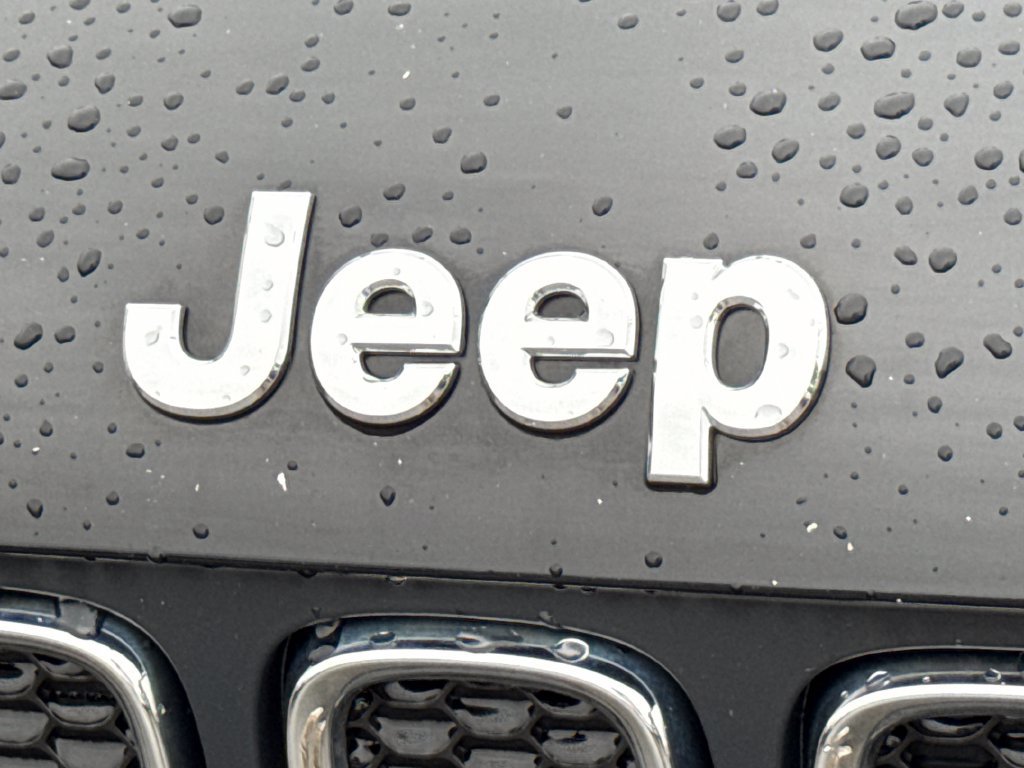 Used 2017 Jeep Renegade Sport w/ Power & Air Group AWD/4WD image 16