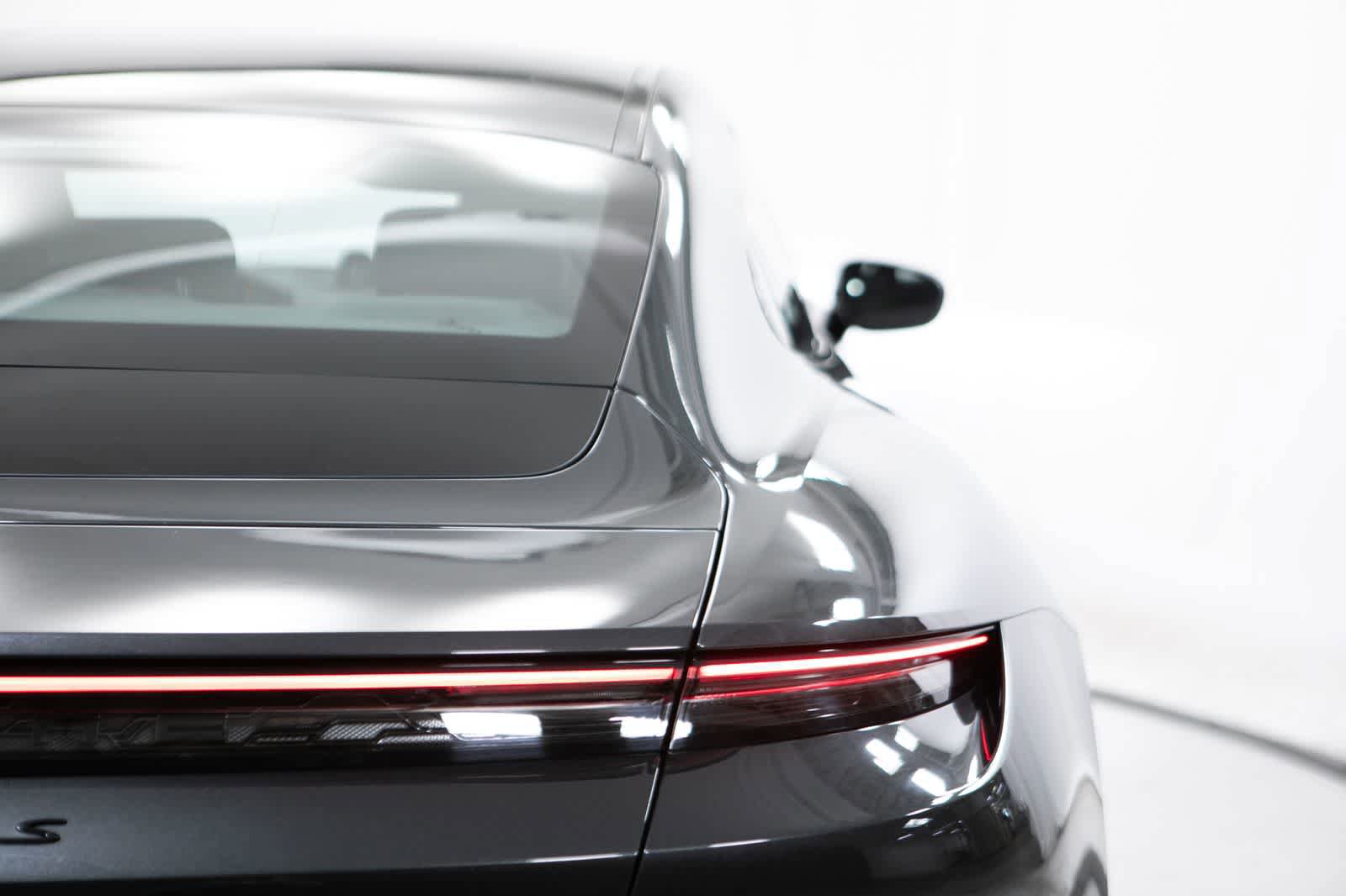 Certified 2022 Porsche Taycan Turbo S AWD/4WD image 21
